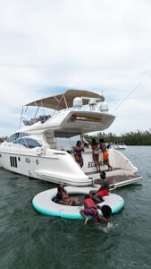 rentar yate en miami