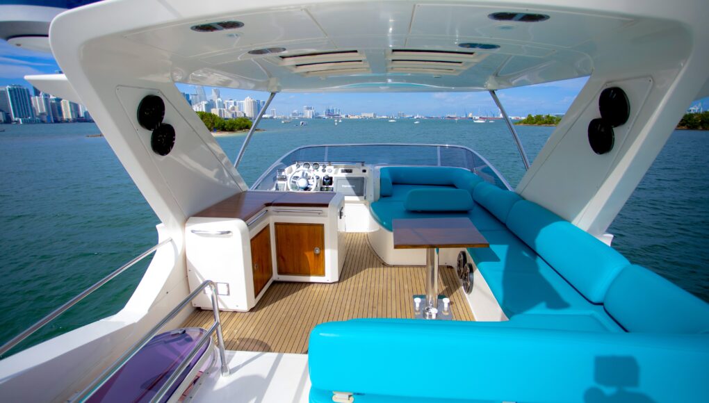 private yacht charter miami