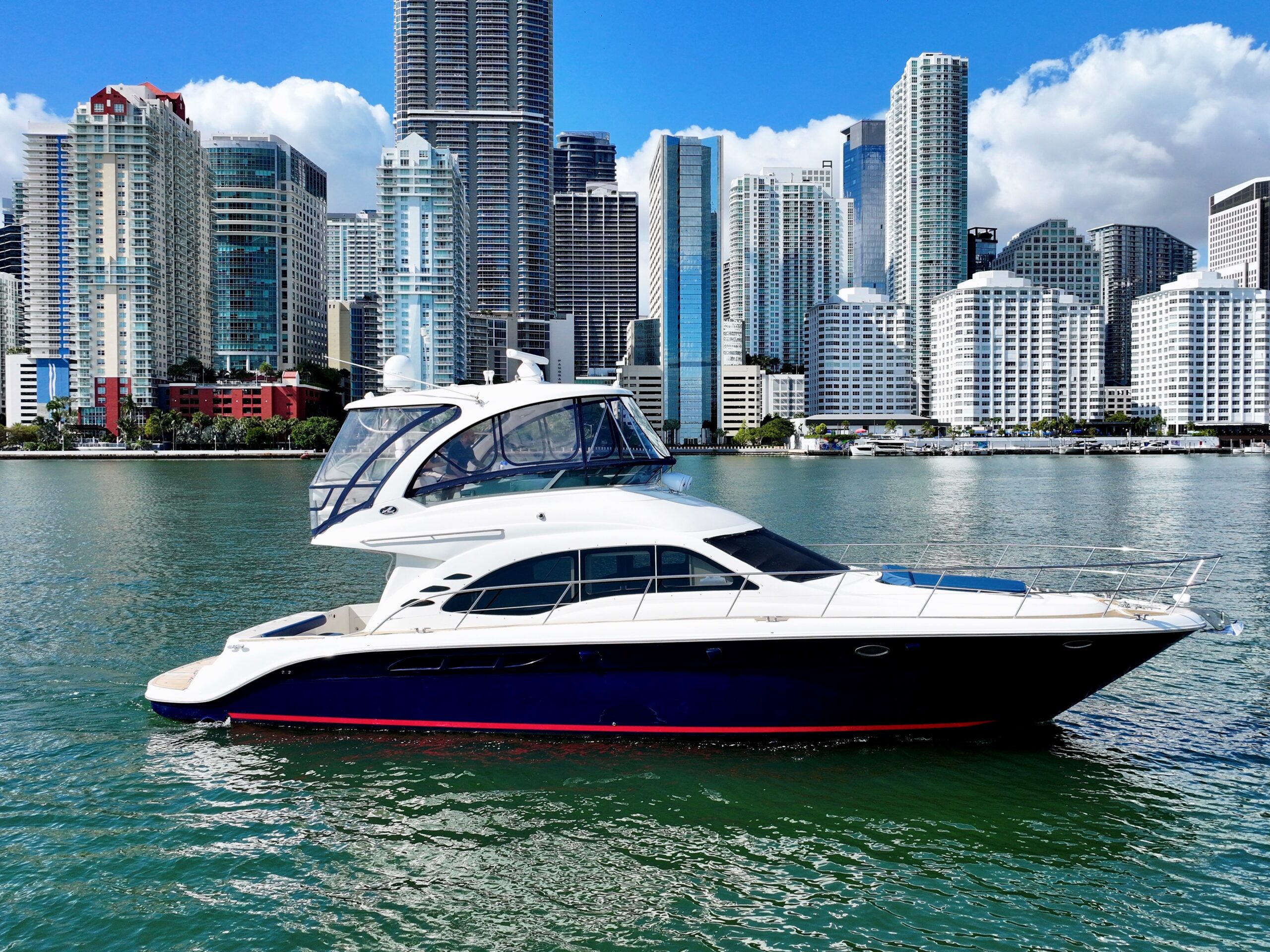 luxury yacht experience in Miami